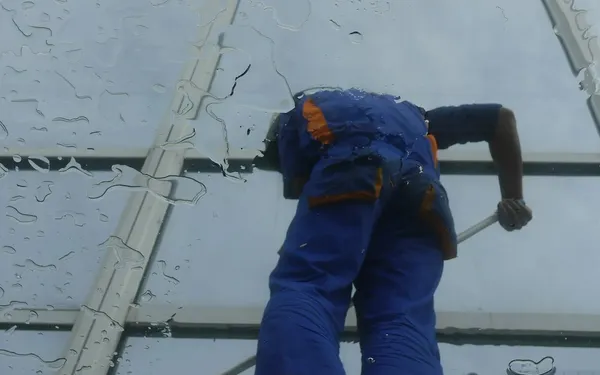 CRF Propreté — Nettoyage professionnel à Challans